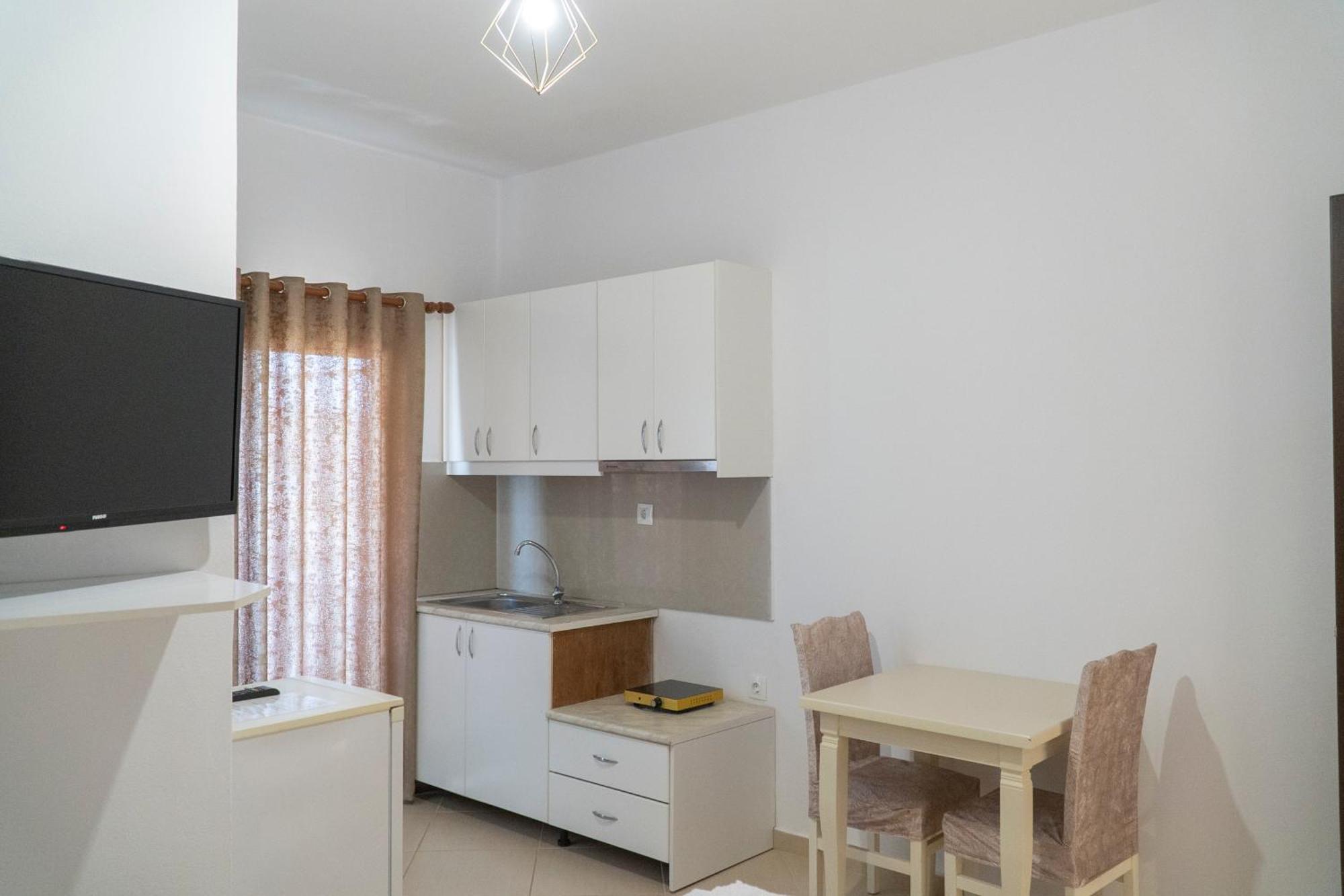 Oleva Studio'S & Apartment Ksamil Exterior photo