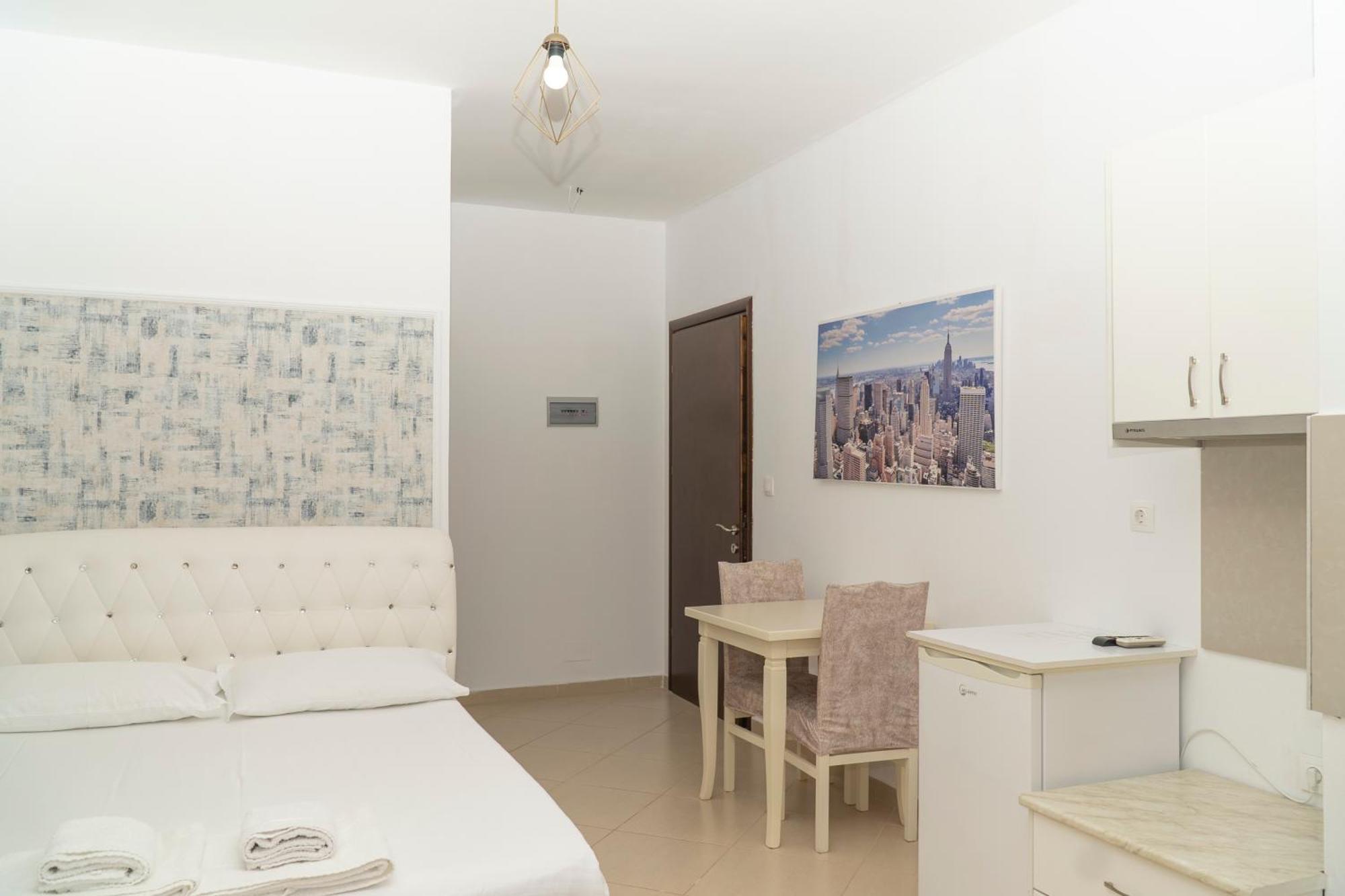 Oleva Studio'S & Apartment Ksamil Exterior photo